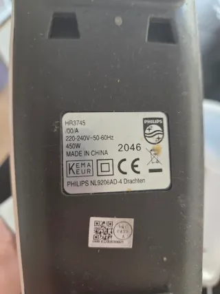 Amasadora Philips Blanca con Accesorios