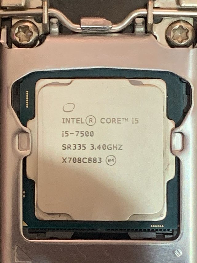 Placa Base Gigabyte H110M-S2H + Intel i5-7500