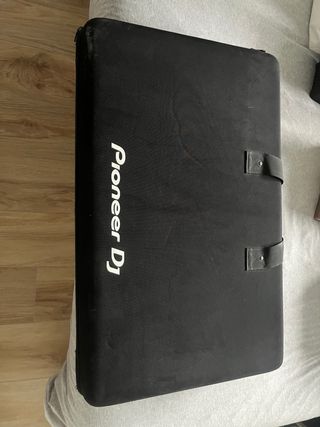 Pioneer DJ XDJ-RX2 Equipo DJ + KRK Rokit 6