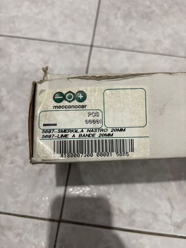 Levigatrice Meccanocar a nastro ad aria