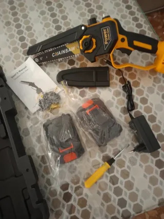 Motosierra Eléctrica 6 con 2 Baterías