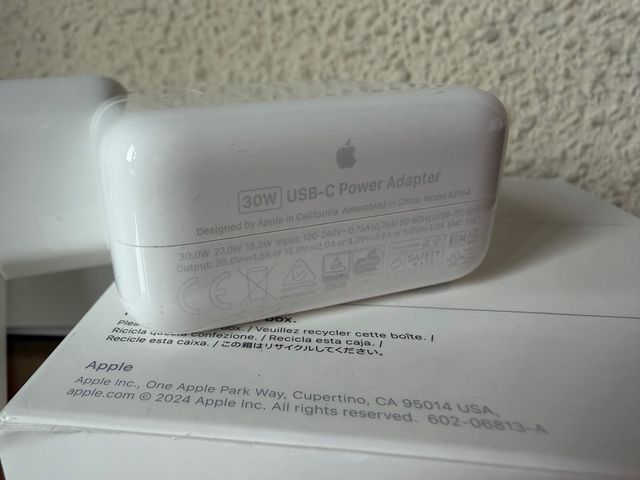 Cargador Apple USB-C 30W