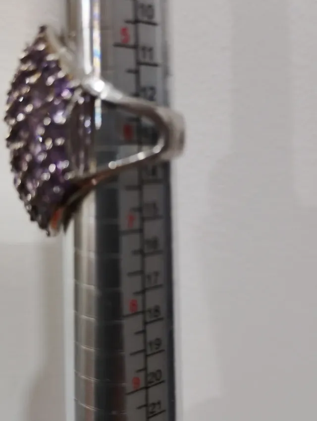 Anillo Plata con Circonitas Moradas