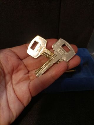 Cerradura puerta con 2 llaves