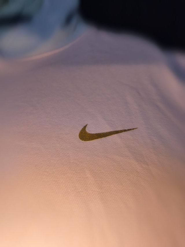 Felpa Nike L Multicolor logo dorato