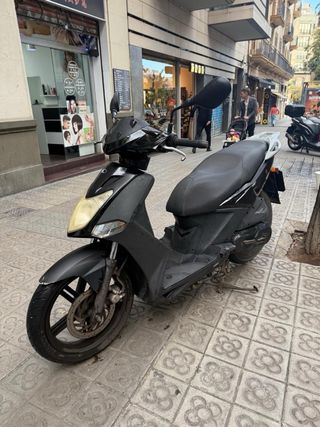 Kymco Agility City 125 Moto