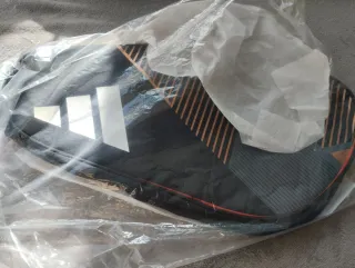 Paletero Adidas Negro y Naranja