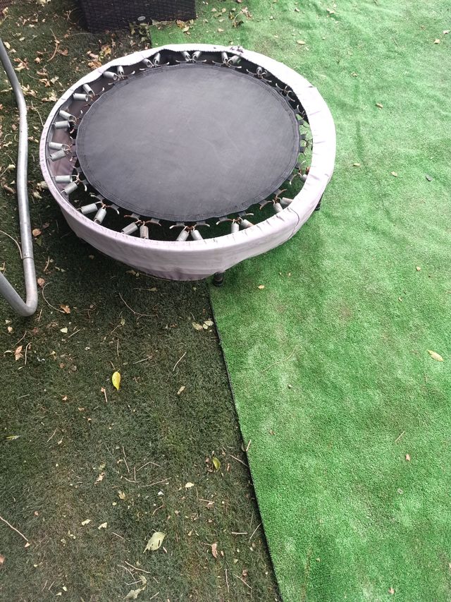 Cama elástica infantil