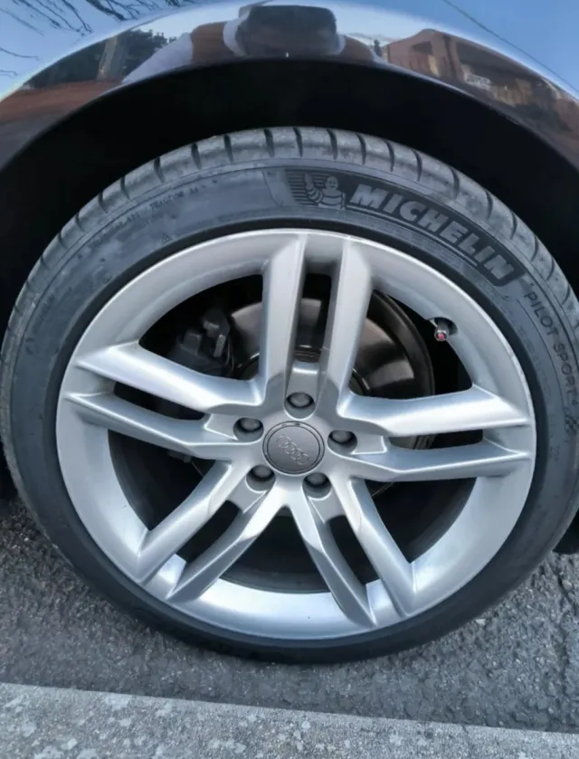 Llantas Audi Originales 18 SOLO CAMBIO POR ROTOR