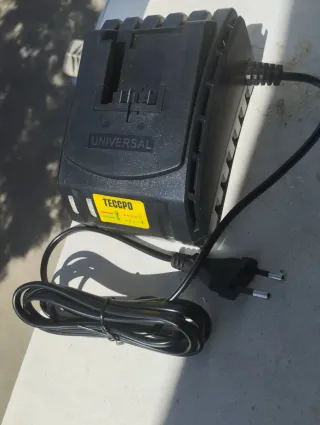 Cargador Teccpo/Popoman 2ah