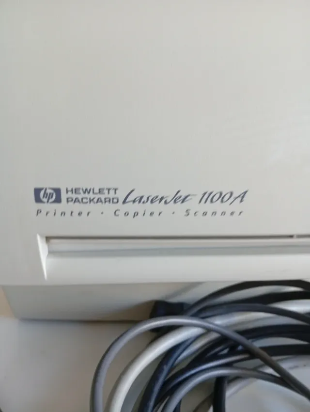 Impresora HP LaserJet 1100A