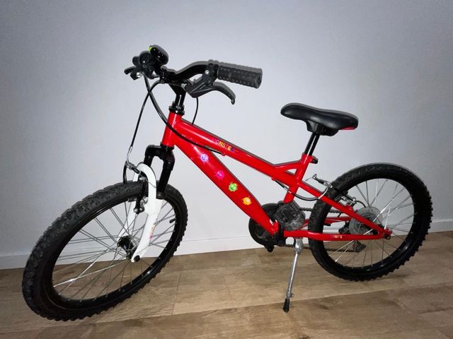 Bicicleta infantil 20” 6 V