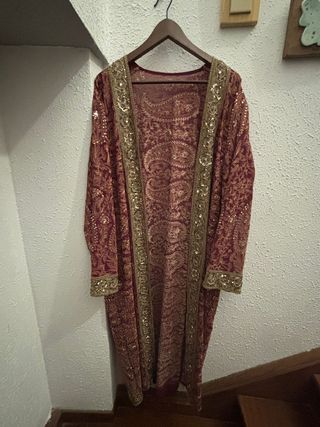 Caftán Vintage Bordado Dorado