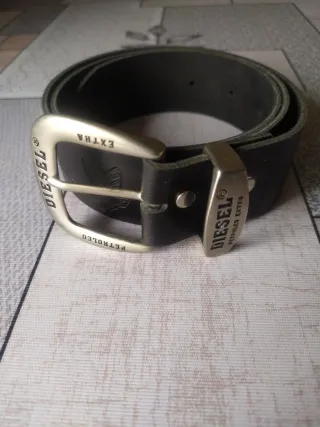 Cinturón Diesel Negro y Plateado