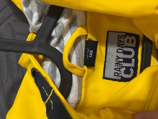 Chubasquero infantil amarillo