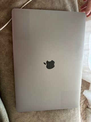 MacBook Pro Gris Espacial
