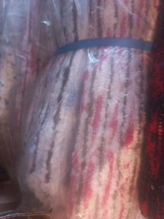 Alfombras de trapo beige y marrón