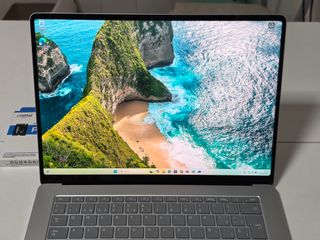 Surface Laptop 15" Copilot+ (X Elite) ¡Como Nuevo!
