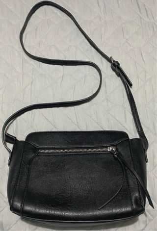 Borsa piccola con tracolla nera