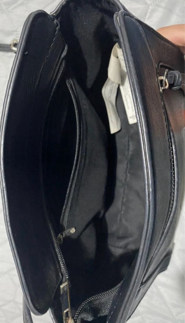 Borsa piccola con tracolla nera