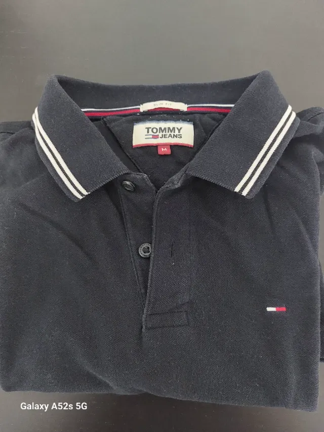 Polo Tommy Jeans Negro Talla M