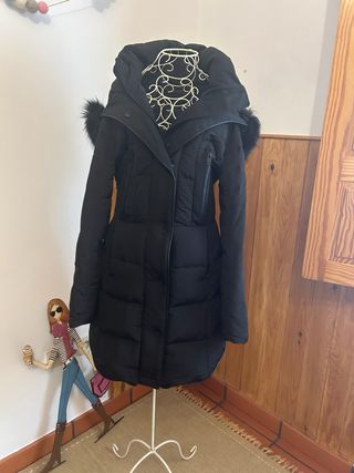 Plumífero negro Zara talla S