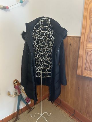 Plumífero negro Zara talla S