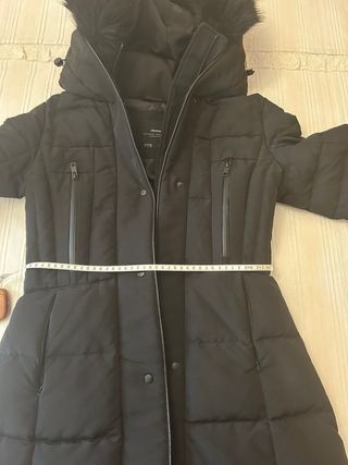 Plumífero negro Zara talla S