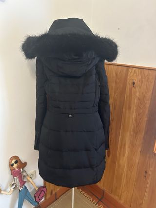 Plumífero negro Zara talla S