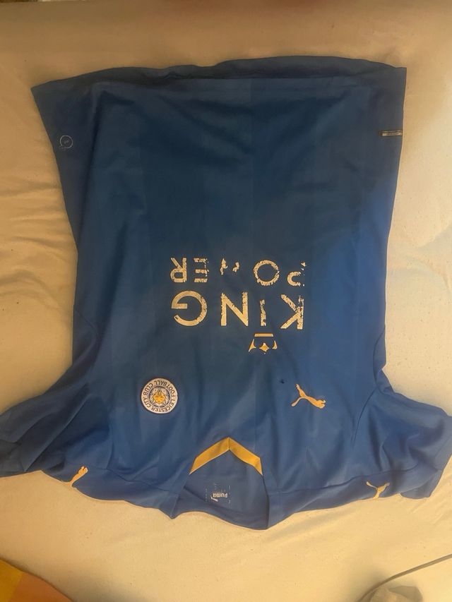 Lote 5 Camisetas Fútbol Adidas y Puma Talla M