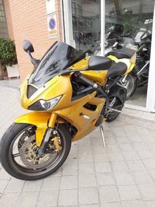 Triumph Daytona 675