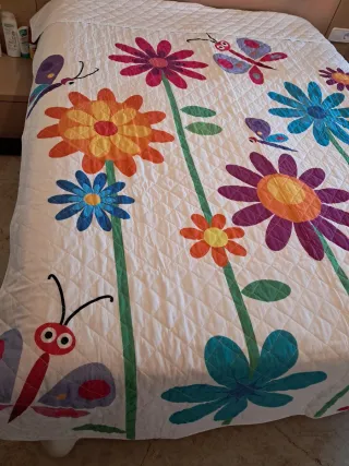 Edredón Cama 90 Flores y Mariposas