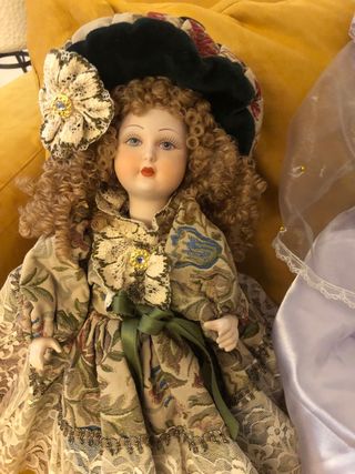 Bambole in porcellana vintage