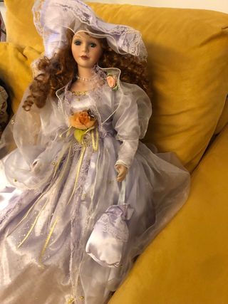 Bambole in porcellana vintage