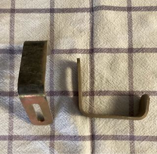 Sujeciones metálicas exteriores