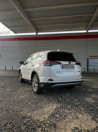 Toyota RAV4 2016
