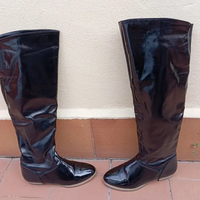 Botas altas negras