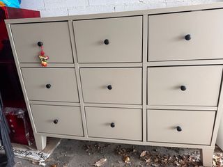 Cómoda Ikea 9 cajones madera gris claro