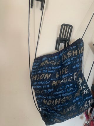 2 borse: 1 zainetto e 1 borsetta