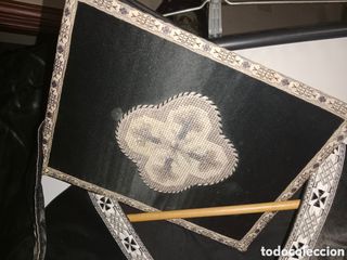 Casulla y complementos litúrgicos