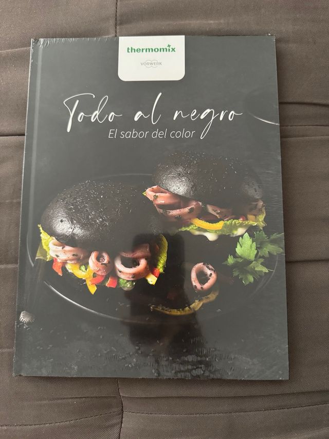 Libro Thermomix: Todo al negro el sabor del color