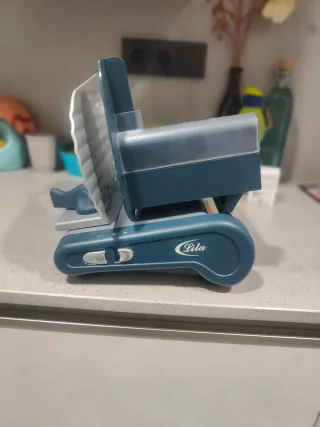 Cortadora de embutidos y quesos