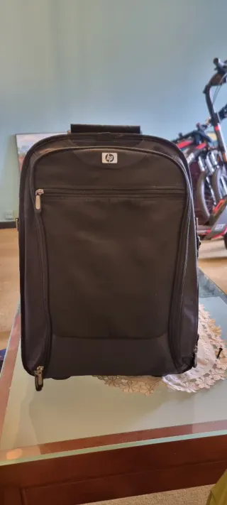 Maletín HP Negro con Ruedas