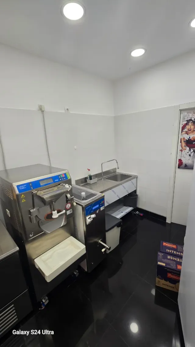 Máquina helados Carpigiani Labotronic 15 60 HE