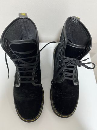 Botas Dr. Martens Terciopelo Negro