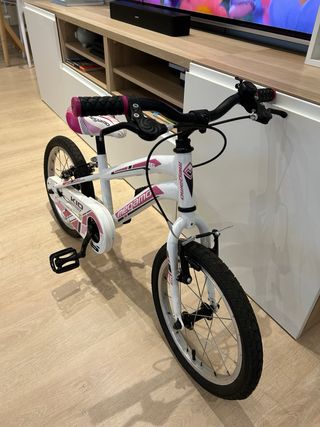 Bicicleta infantil niña Megamo Kid 16