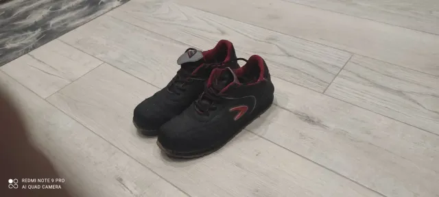Scarpe antinfortunistiche Cofra N.42-43