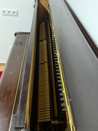 Piano Chassaigne Freres Caoba Marfil