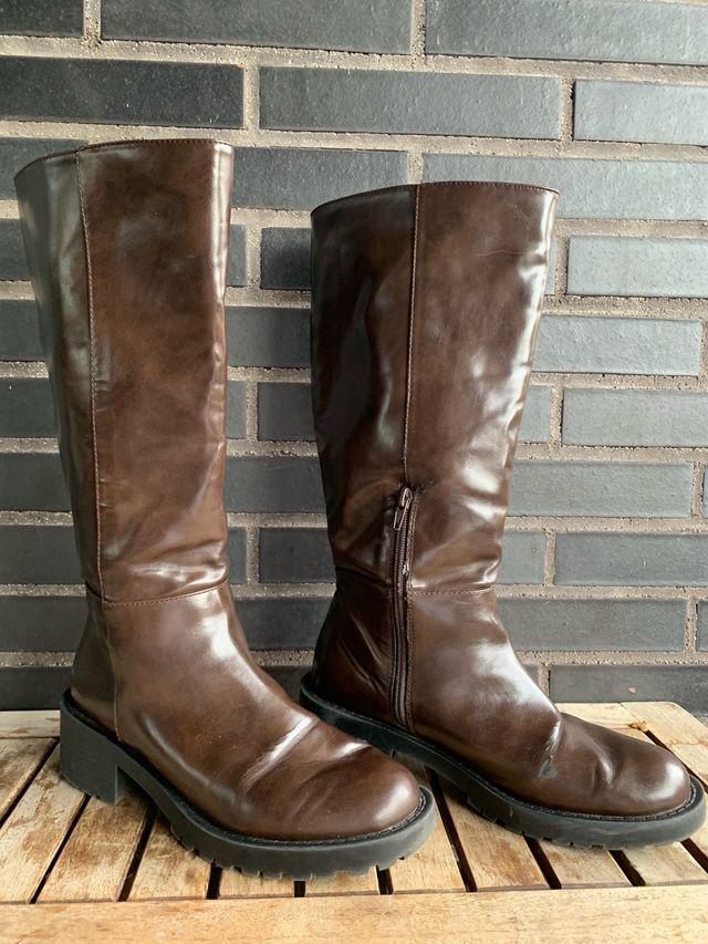 Botas Altas Marrón Springfield de segunda mano por 30 EUR en Base