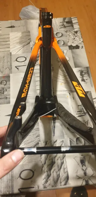 KTM Scarp Prestige MT 115